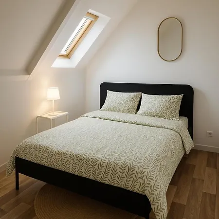 Appartement Le Nid, Au Calme, Parking Inclus, Pour 6 Personnes La Vespière
